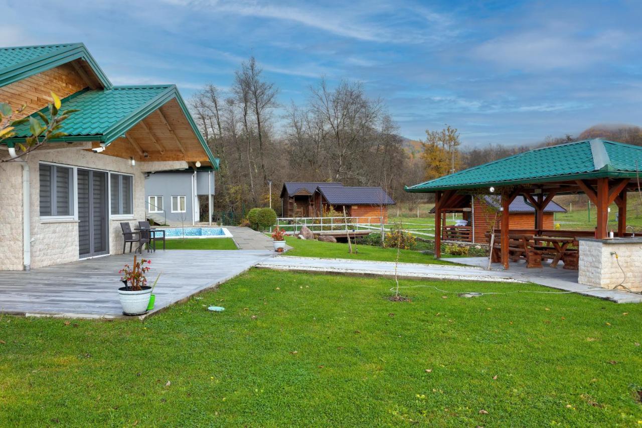 Forest Lodges 코니츠 외부 사진